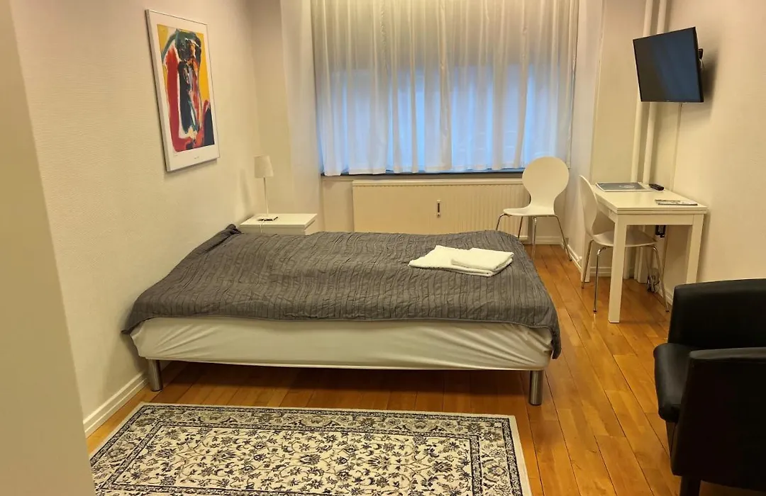 Hotel 9 Sma Hjem-1