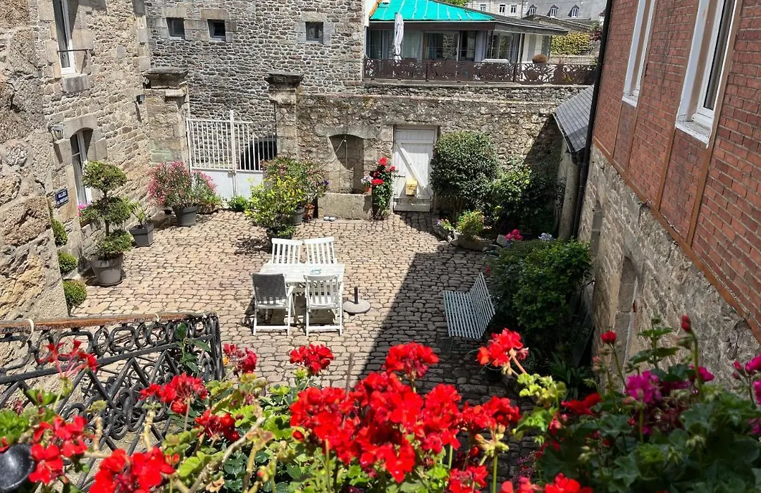 Logement Paisible En Coeur De Ville-1