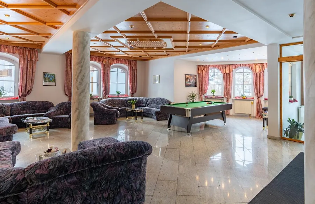 Hotel Eisensteiner Hof-1
