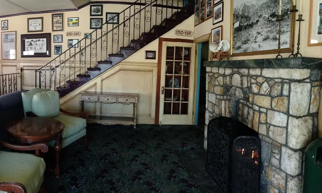 Historic Dow Hotel-1