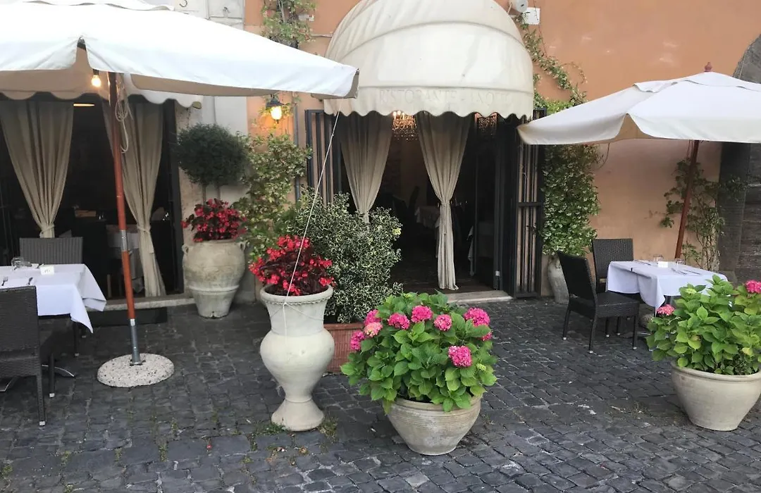 La Piazzetta Affittacamere Ristorante-1