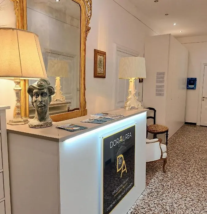 Dora Aurea-1