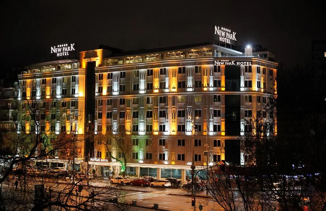 New Park Hotel-1