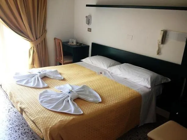 Hotel Till-1