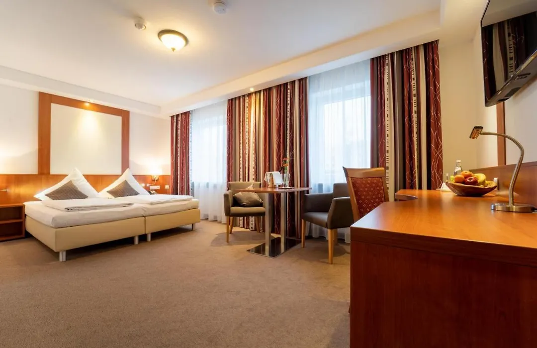 Hotel St Georg - Regensburg-1