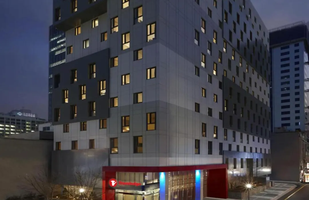 Travelodge Myeongdong Euljiro-1