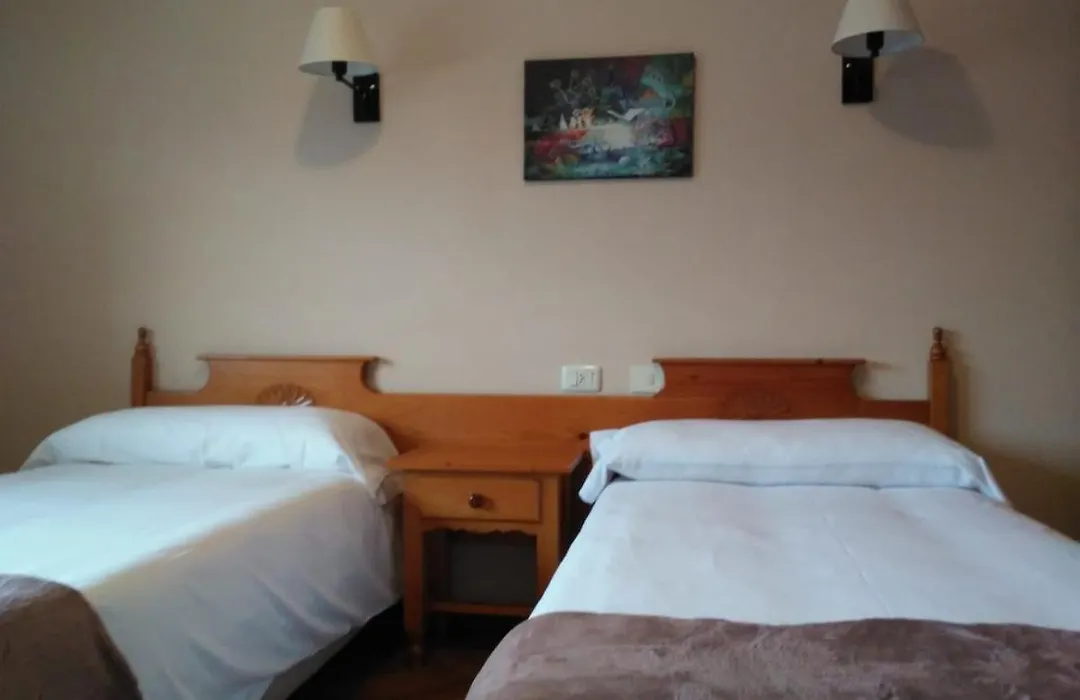 Albergue Hostal Sao Telmo-1