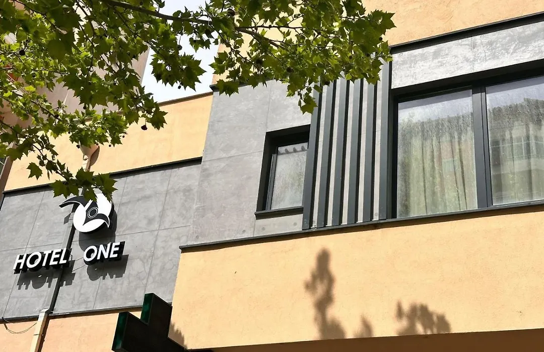 Hotel One-1