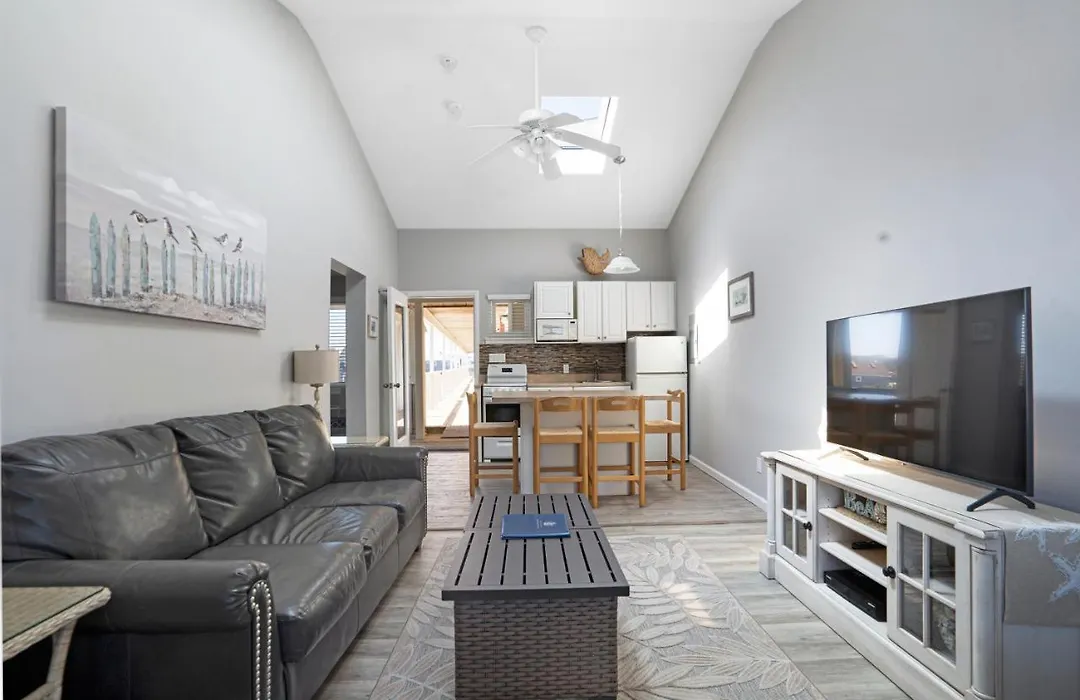 Sun And Sound Montauk-1