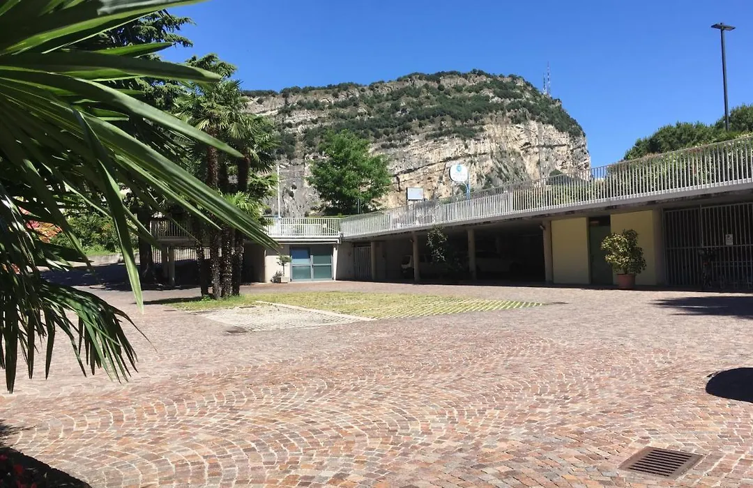 Hotel Villa Rosa-1