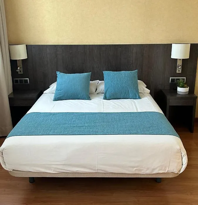 Hotel 1948 Manresa-1