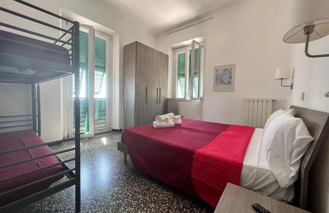 Hotel Monique-1