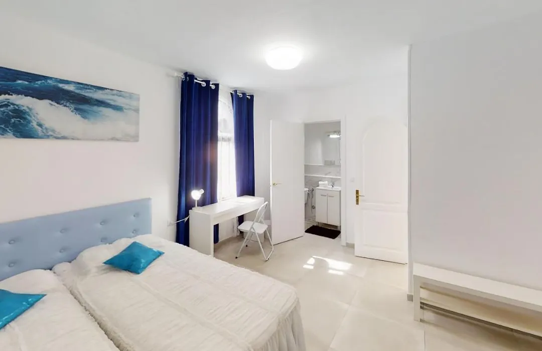 Vv Las Buganvillas Maspalomas - Cocina Y Habitaciones Con Banos Privados-1