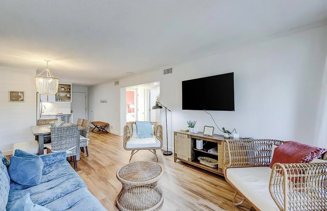 Oceanside 308-B-1