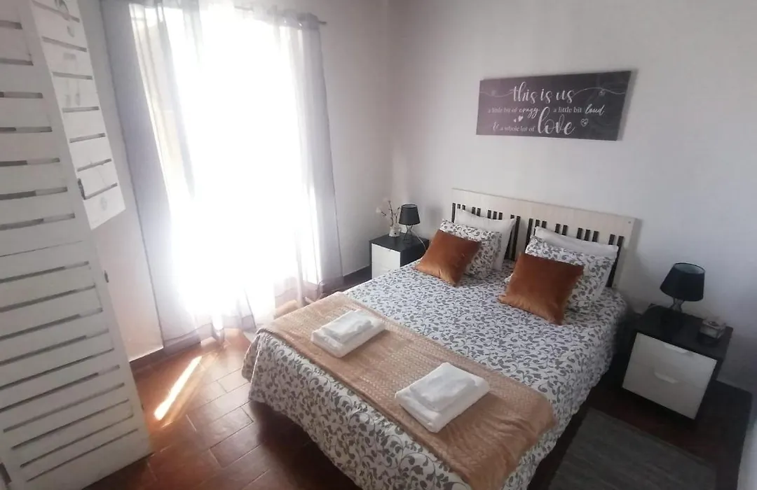 Santa Maria Do Mar Guest House-1