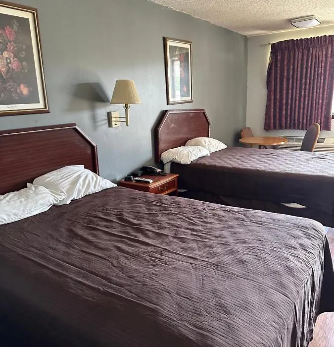Budget Inn-Gadsden-1