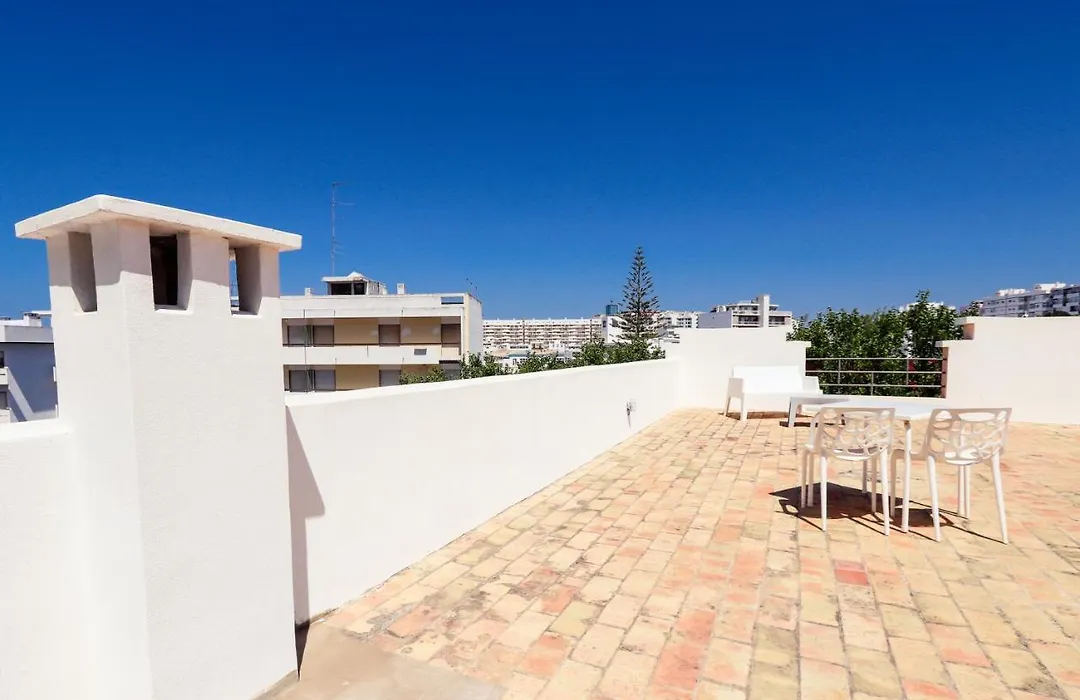 Guest House Do Largo-1