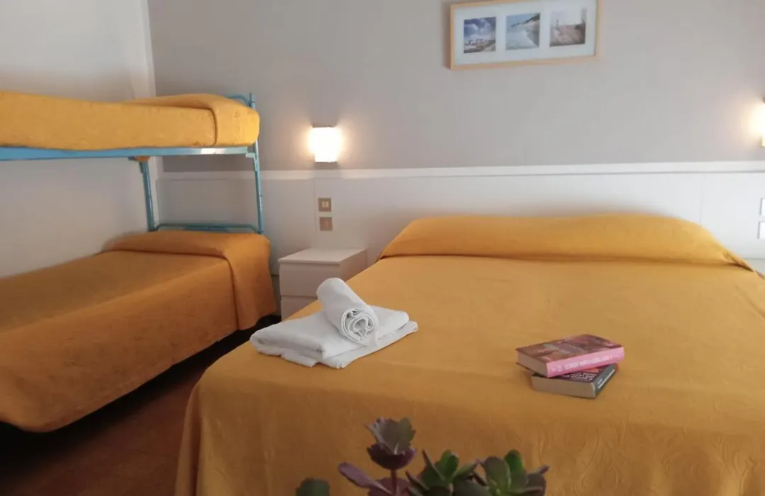 Hotel Haiti-1