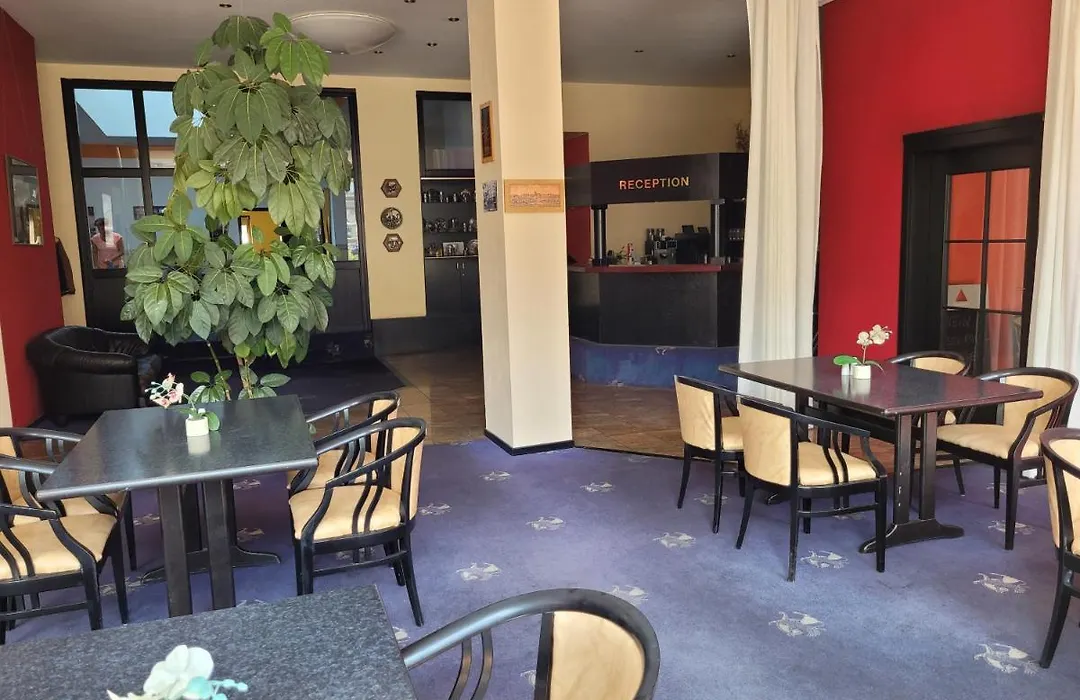 Hotel Schweizer Hof-1