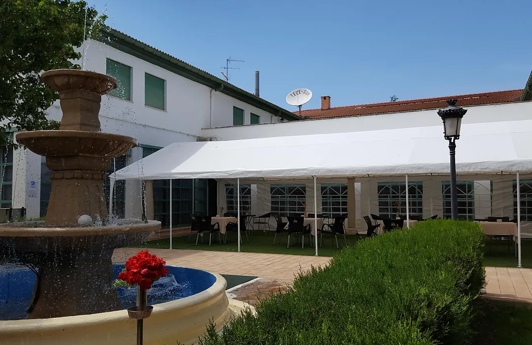 Hotel Almagro-1
