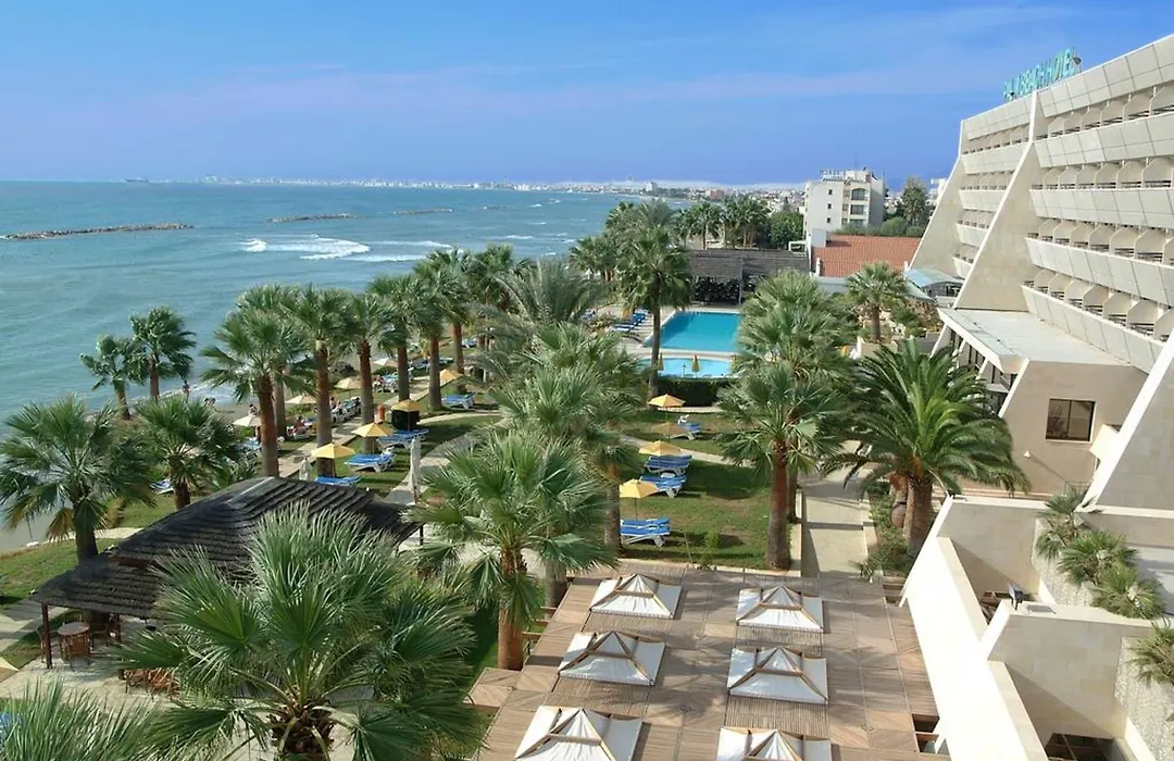 Palm Beach Hotel&Bungalows-1