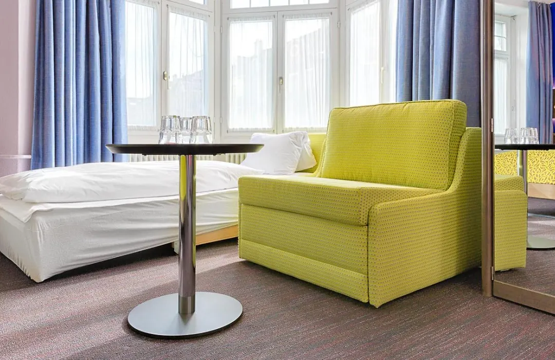 Hotel Drei Koenige Luzern-1