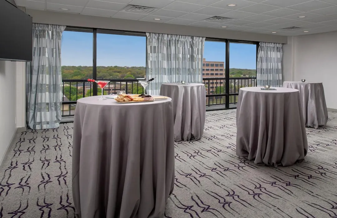 Crowne Plaza San Antonio Airport By Ihg-1