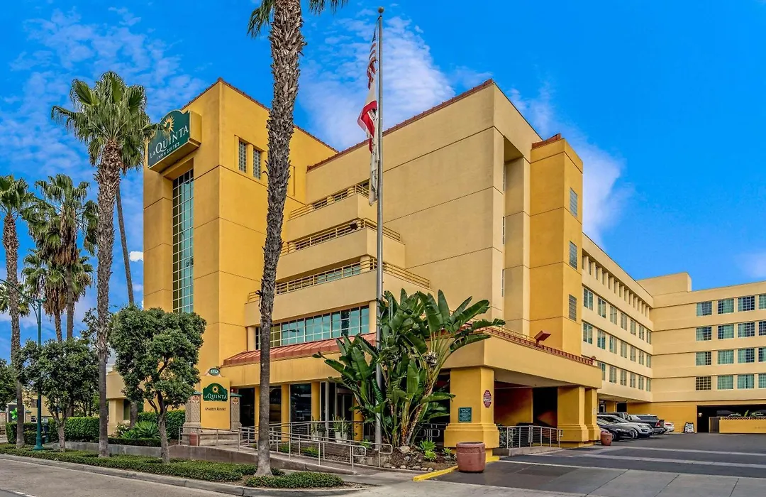 La Quinta By Wyndham Anaheim-1