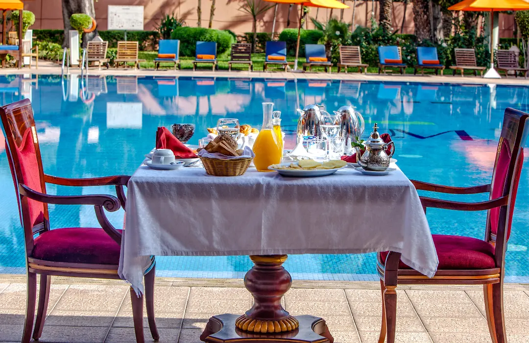Royal Mirage Deluxe-1