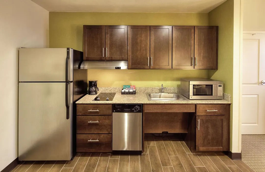 Homewood Suites By Hilton Victoria-1