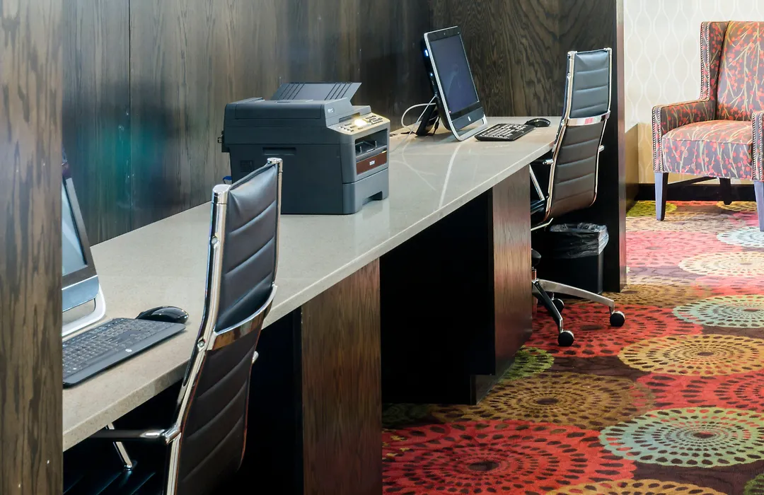 Holiday Inn Express Big Rapids By Ihg-1