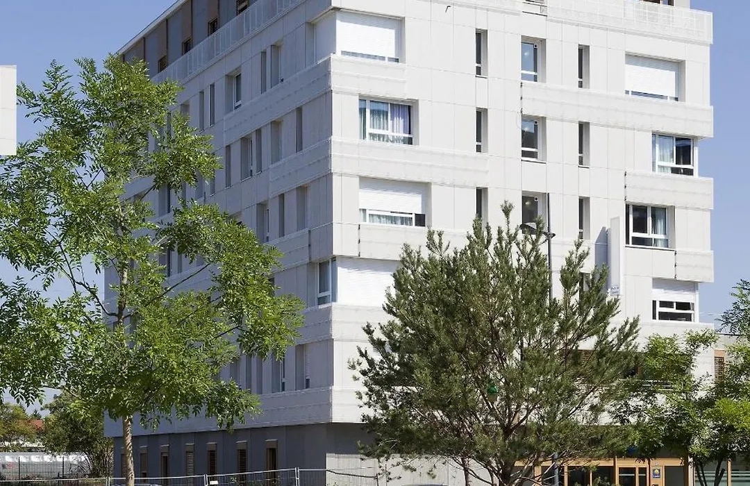 Nehô Suites Porte de Genève-1