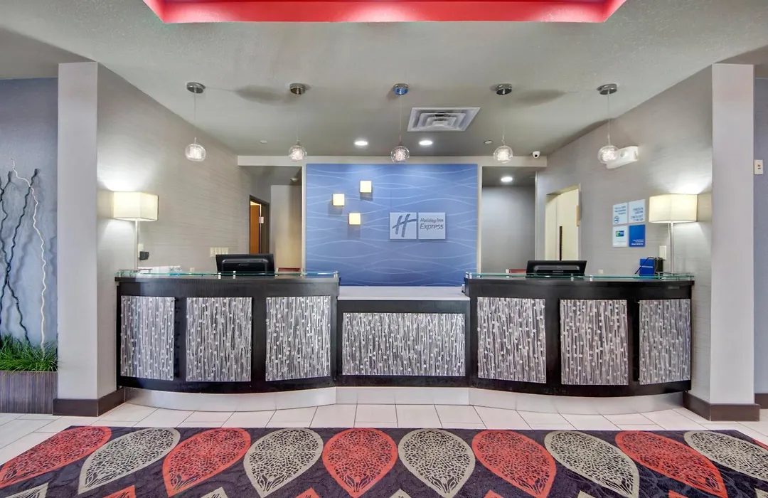 Holiday Inn Express And Suites Oklahoma City North By Ihg-1