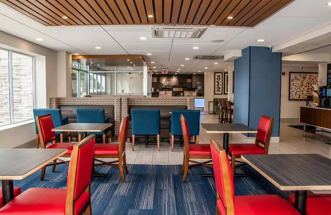 Holiday Inn Express - Allentown North By Ihg-1