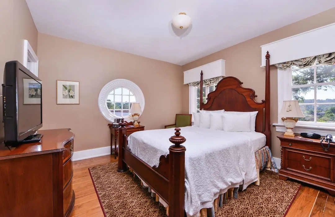 Hampton Inn Lexington Historic Area-1