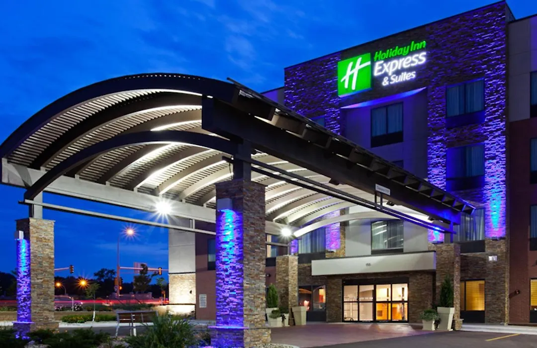 Holiday Inn Express And Suites Rochester West-Medical Center By Ihg-1