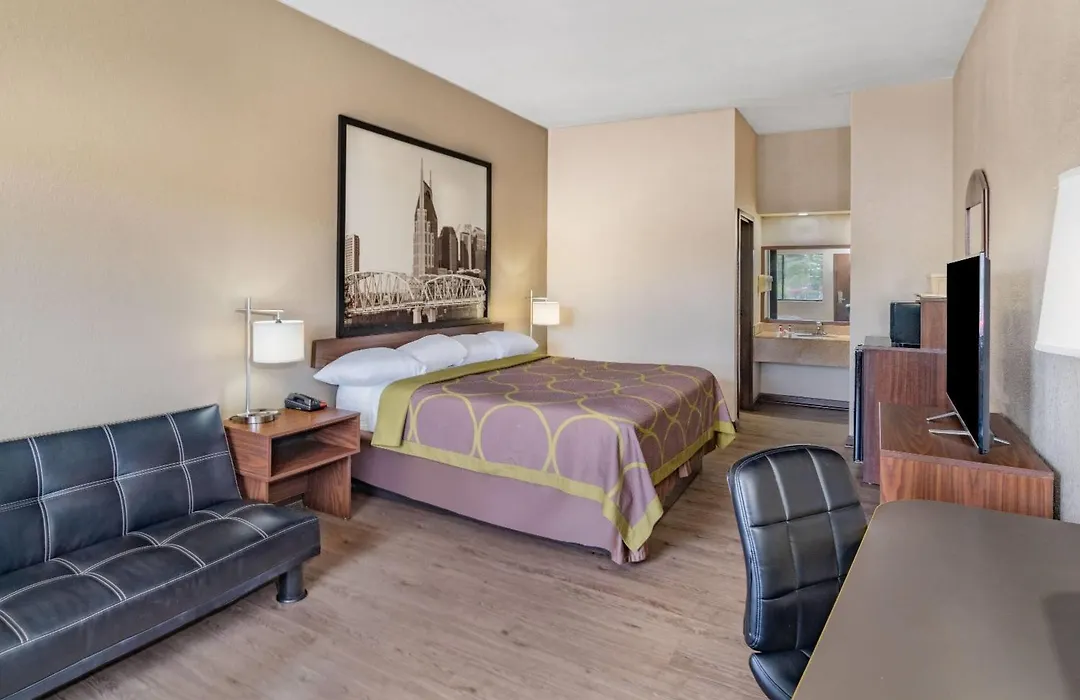 Super 8 By Wyndham Columbia-1