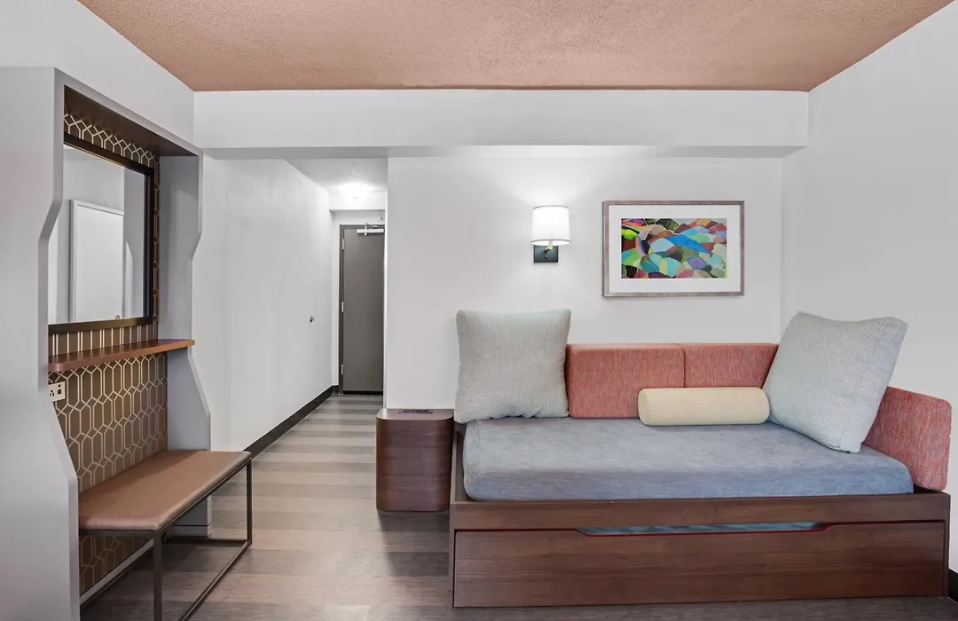 Holiday Inn Roanoke Airport - Conference Ctr By Ihg-1