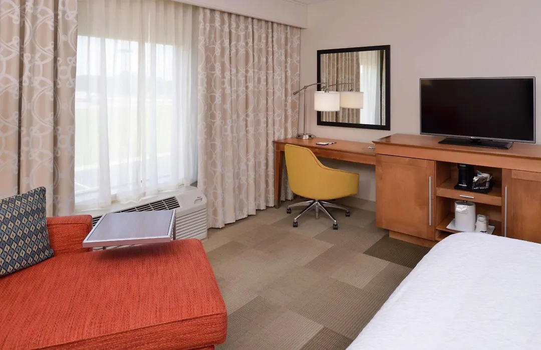 Hampton Inn & Suites By Hilton Lonoke-1