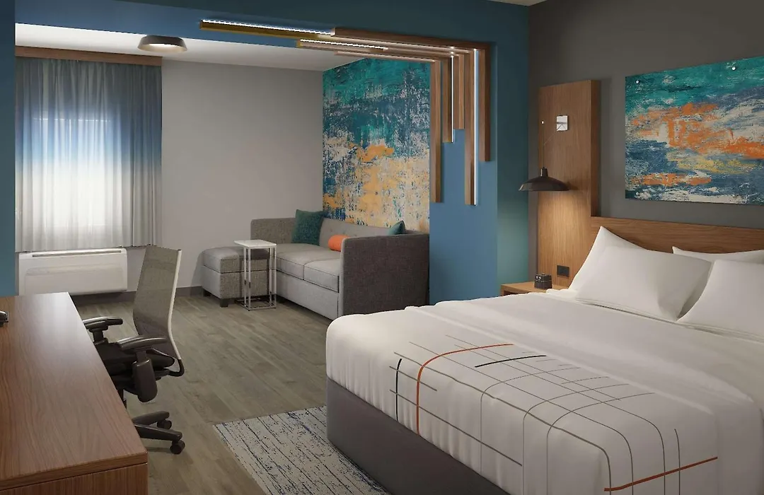 La Quinta Inn & Suites By Wyndham Marysville-1