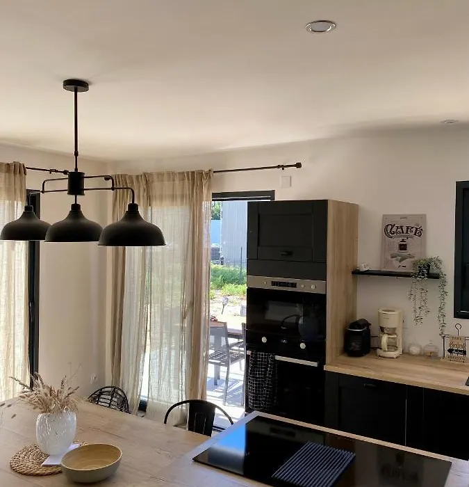 Chambre Privée Accès Piscine-1