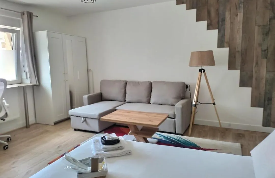 Chambre privée 23m - Canapé lit - WIFI - Appart 120m-1
