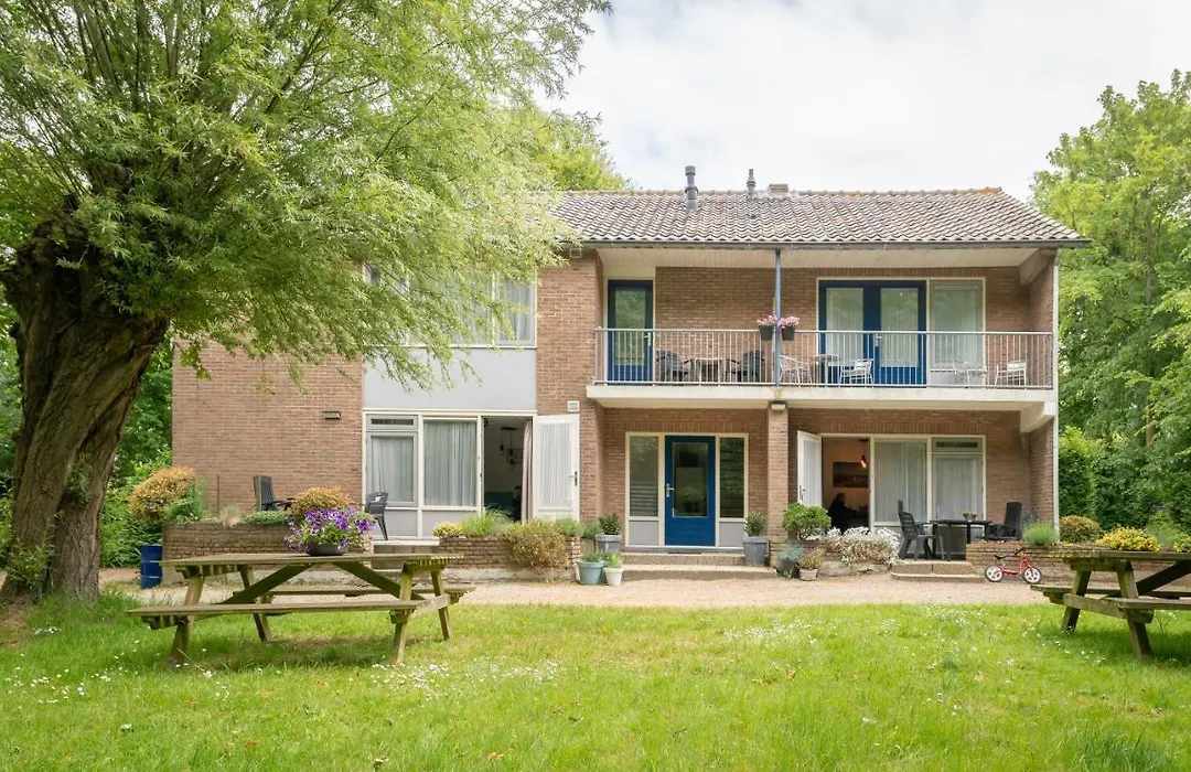 Appartement Zuiderstrand-1