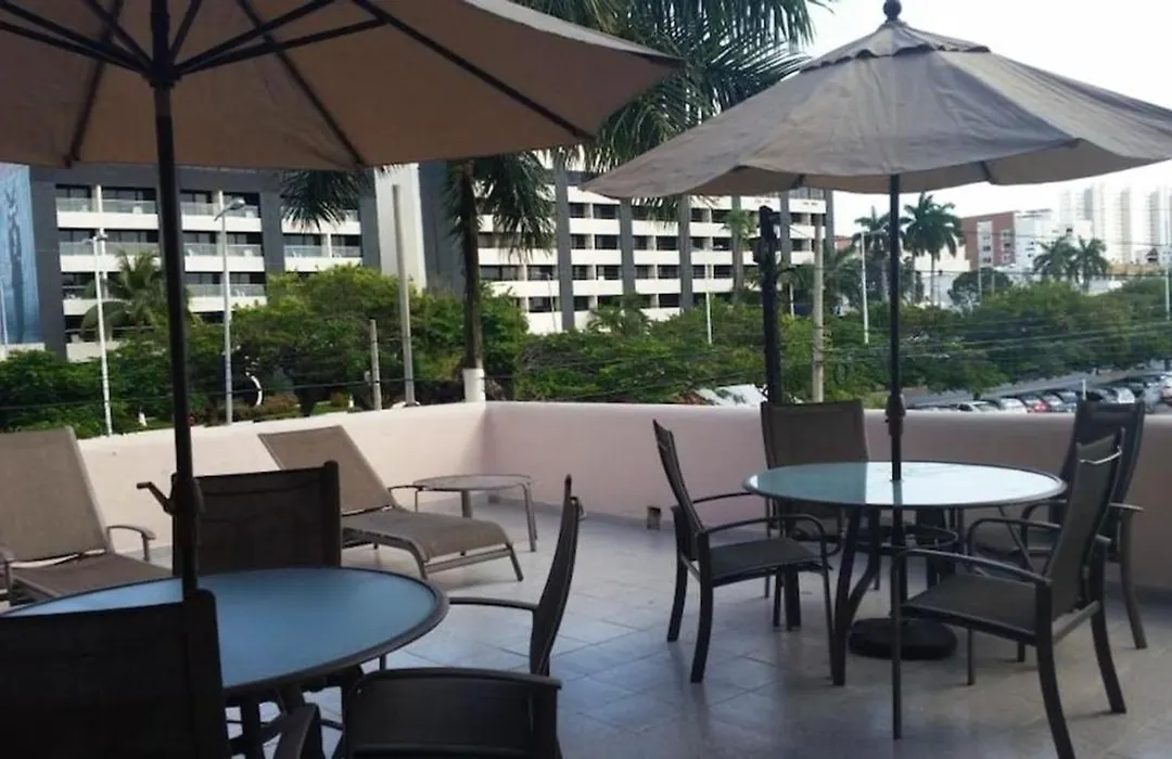Hotel Handall Cancun-1