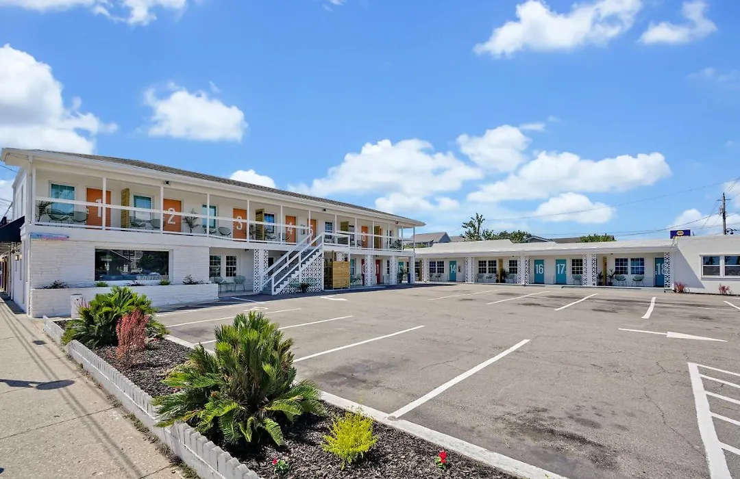 The Starlite Inn-1