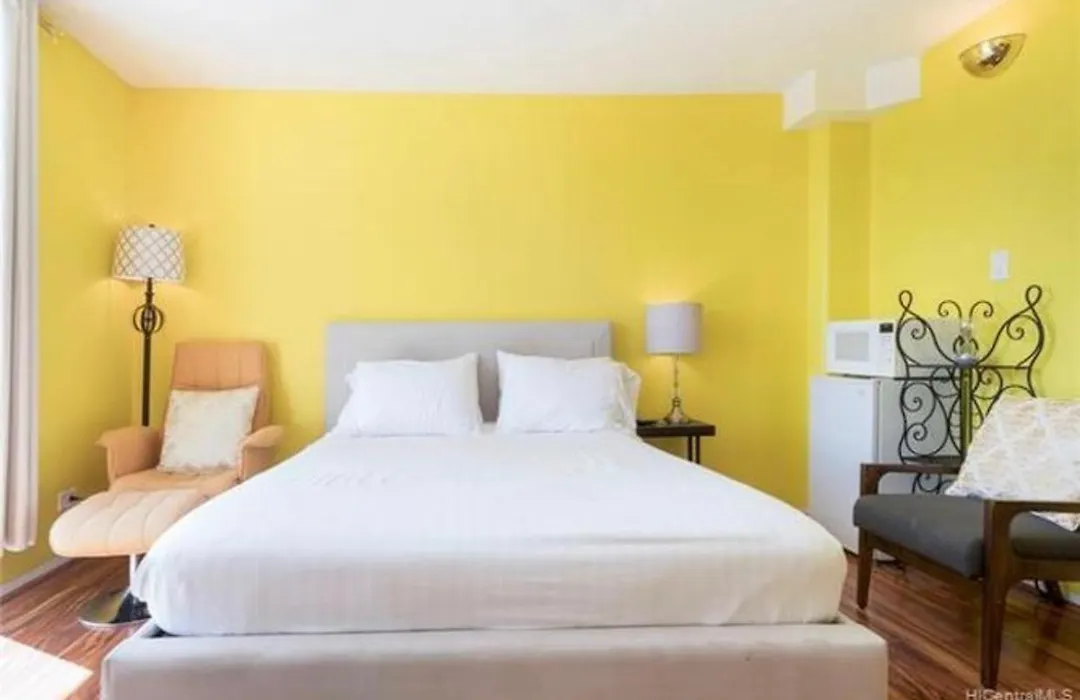 Relaxing Ocean View Boutique Condo - 20F-1