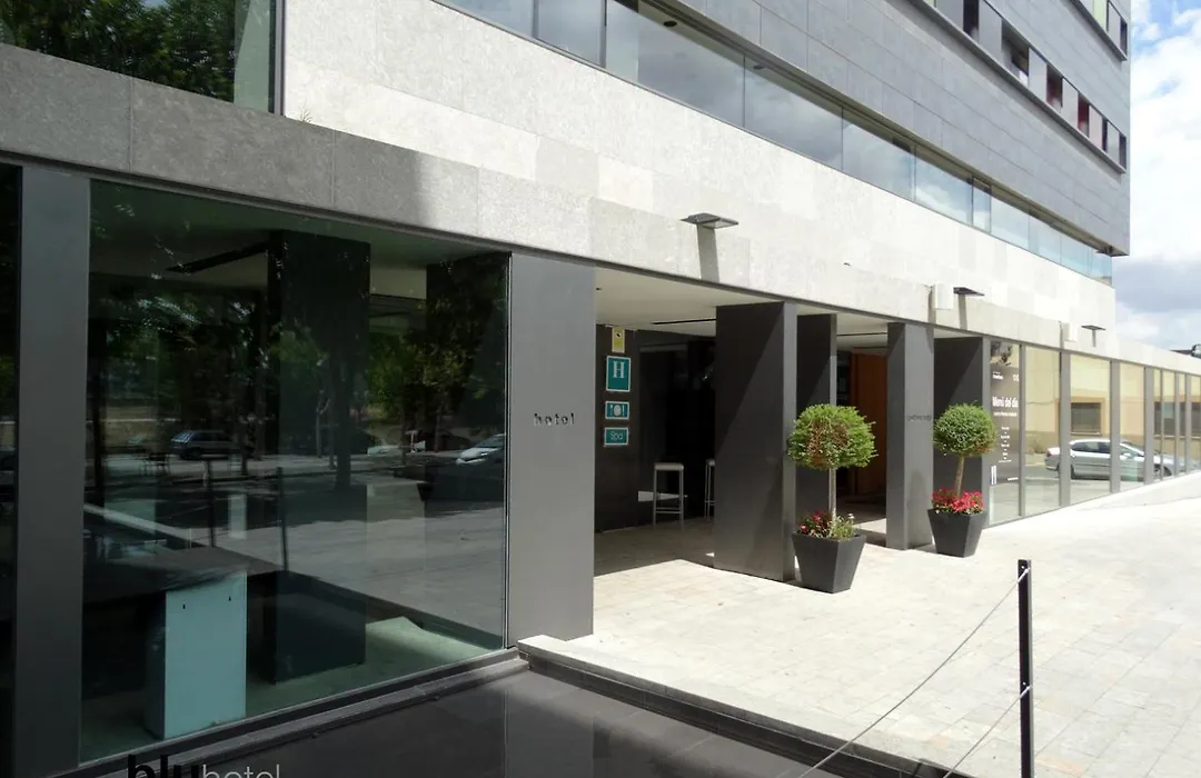 Blu Hotel Almansa-1