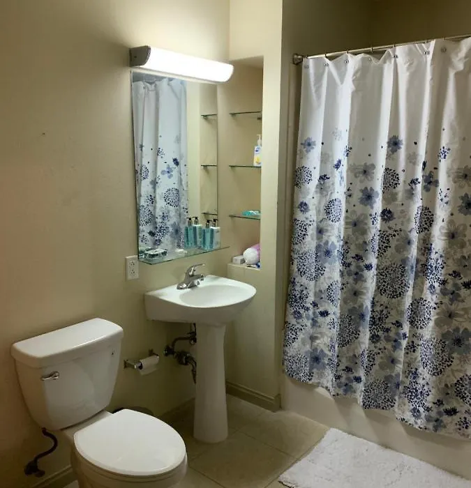 Upscale Condo Downtown Long Beach-1