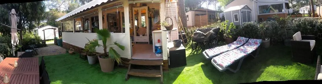 Mobilhome 6 personnes Camping Oasis Village 5 étoiles-1