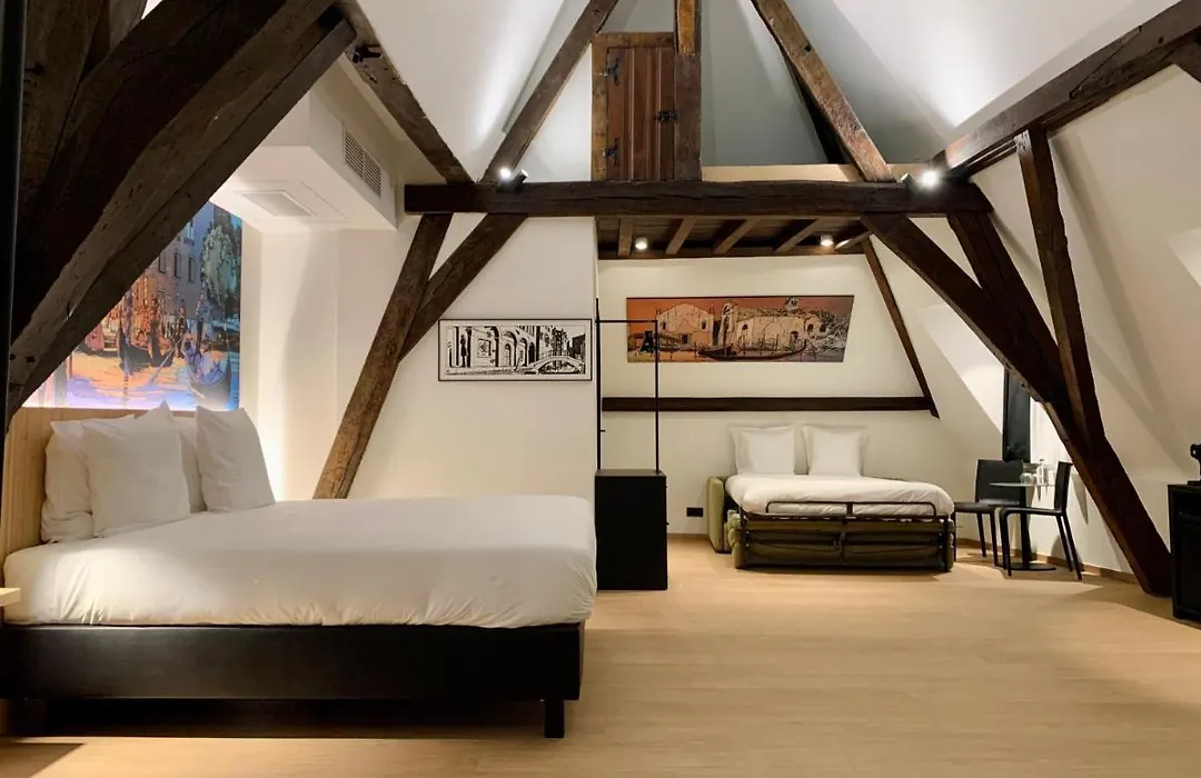 Ghent Urbanist Hotel By Harmony-1